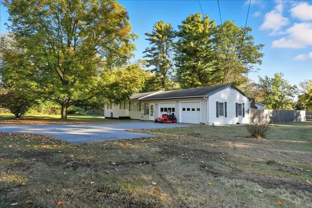 $340,000 | 45 Lake Road, Milton, VT 05468