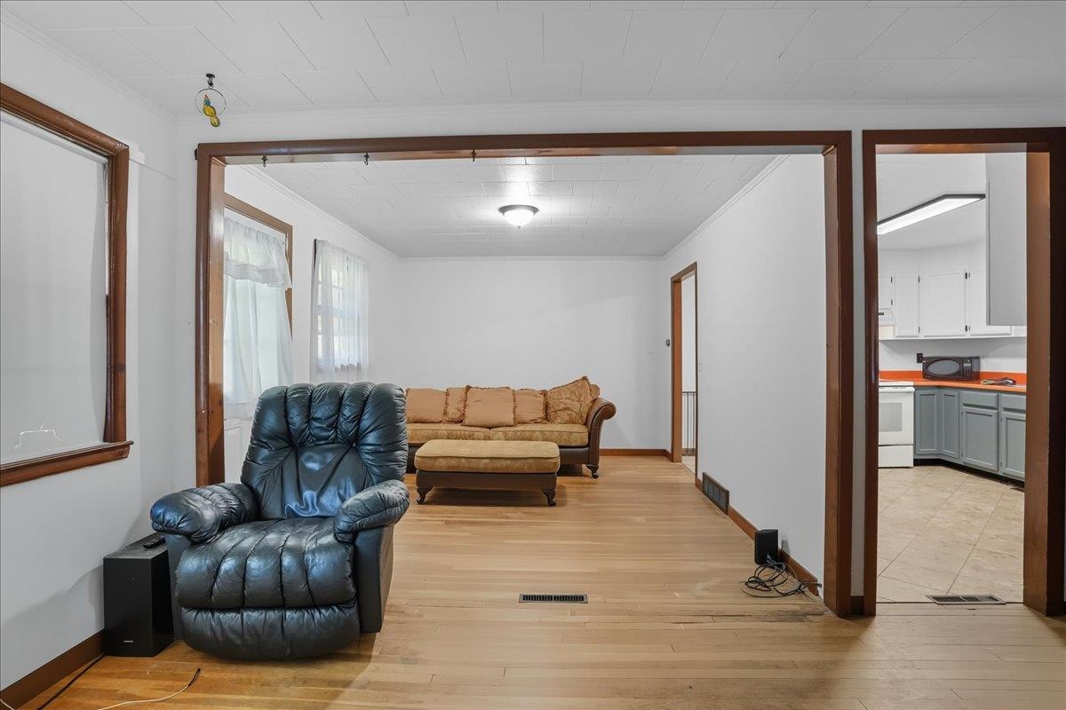 45 Lake Road Milton, VT 05468 - Photo 8 of 36