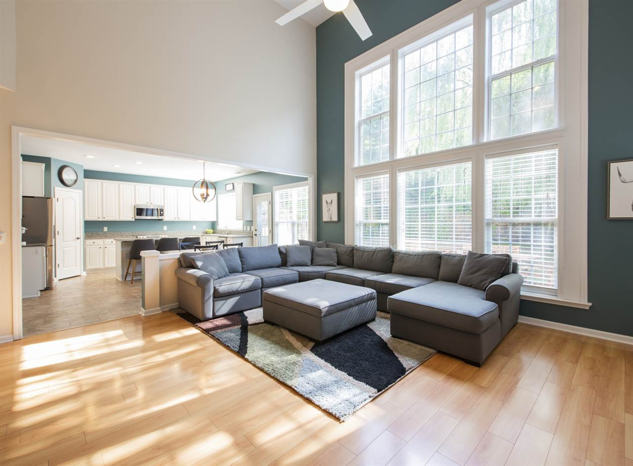 7600 Silver View Lane Raleigh, NC 27613 - Photo 12 of 30 Lots of Natural Light!