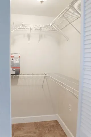 $1,595 | Undisclosed Address, Gainesville, FL 32653