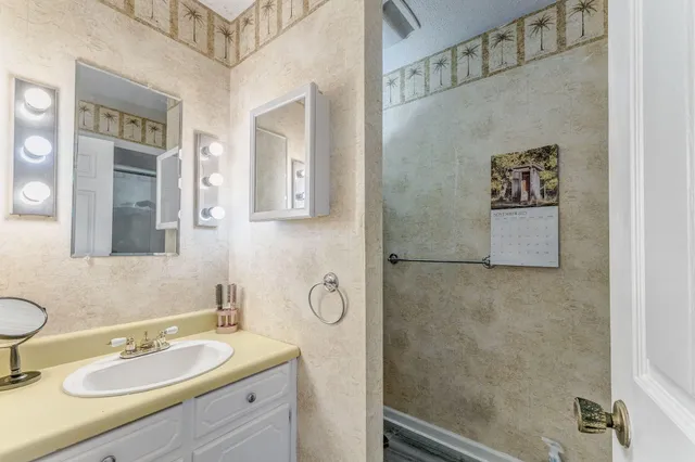 $350,000 | 1929 Sourwood Drive, Dalton, GA 30720