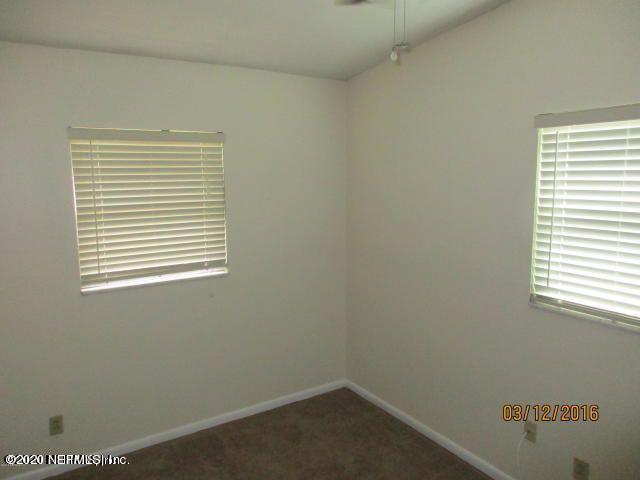 7655 Falcon Street Jacksonville, FL 32244 - Photo 9 of 13 a small space with a window