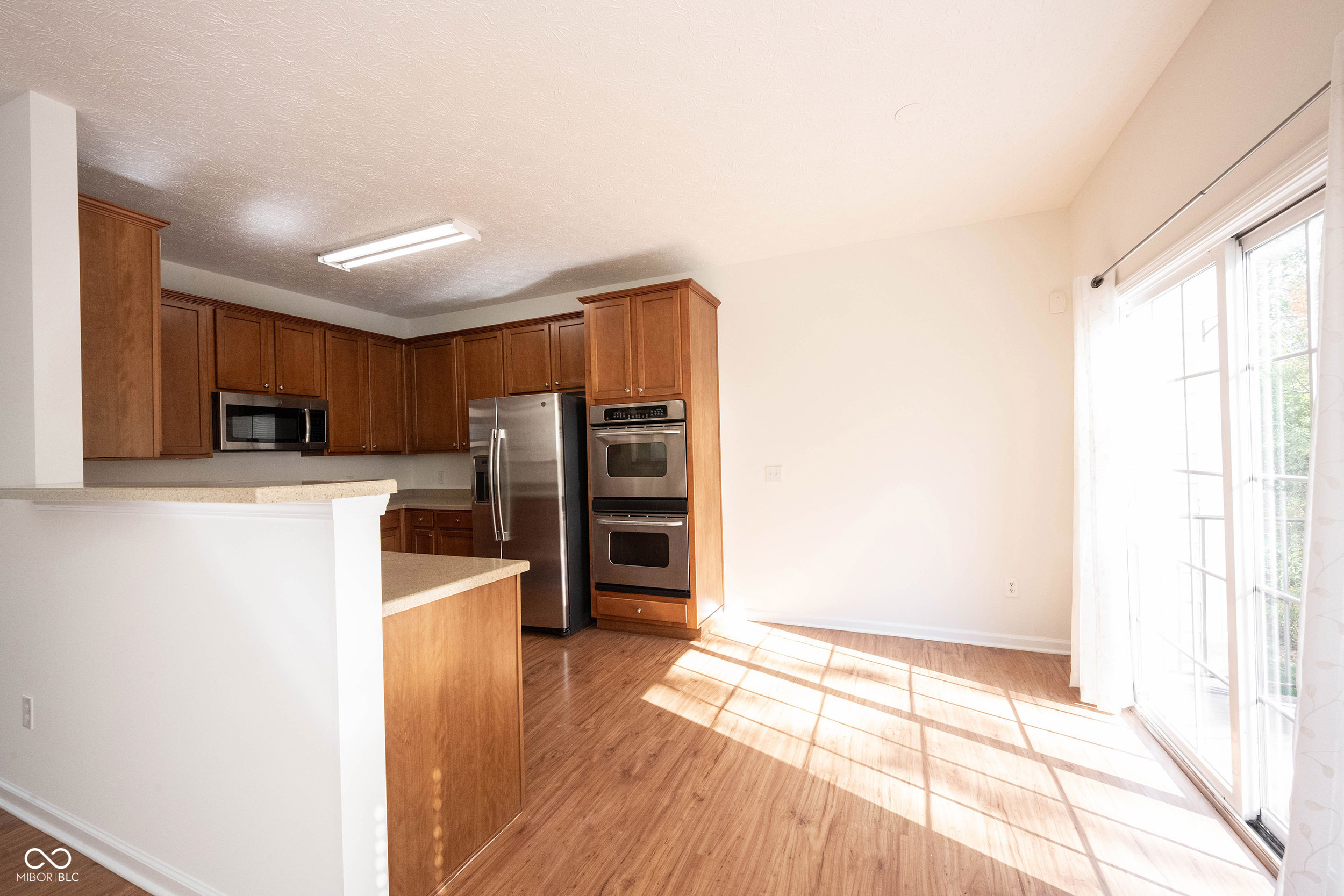 9009 Mercer Drive Fishers, IN 46038 - Photo 16 of 56