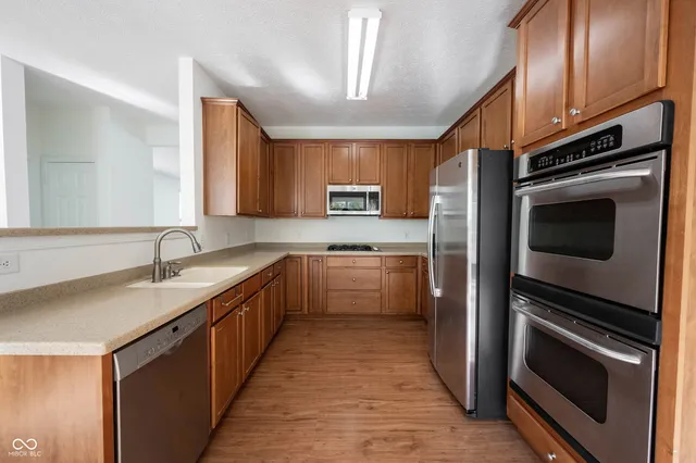 $2,395 | 9009 Mercer Drive, Fishers, IN 46038