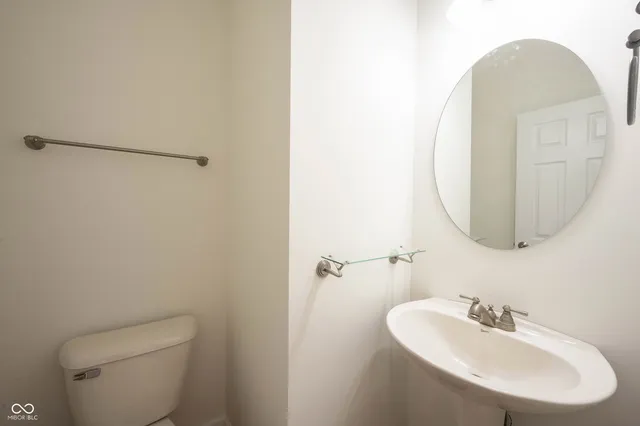 $2,395 | 9009 Mercer Drive, Fishers, IN 46038