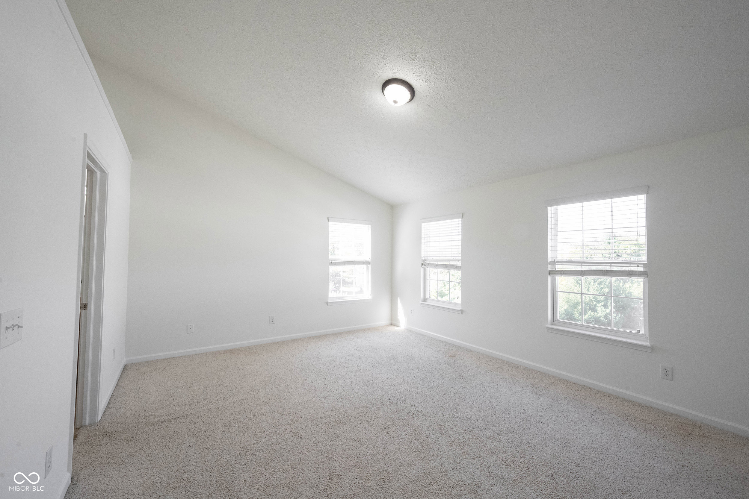 9009 Mercer Drive Fishers, IN 46038 - Photo 29 of 56