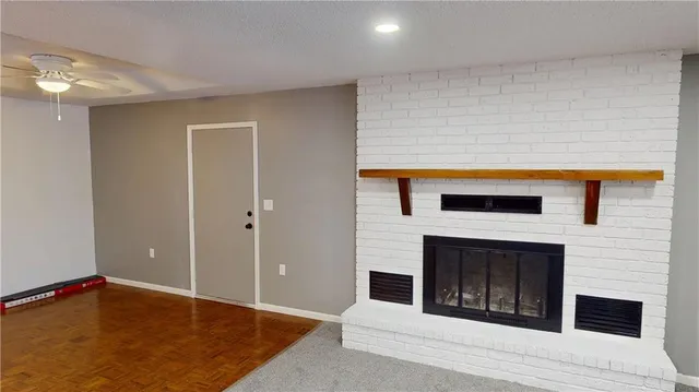 $199,900 | 201 West Hospital Road, El Dorado Springs, MO 64744