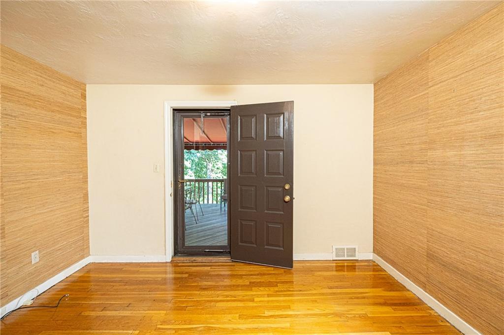 308 Tadmar Avenue Pittsburgh, PA 15237 - Photo 12 of 23