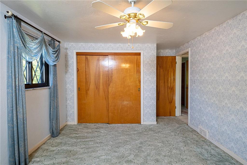 308 Tadmar Avenue Pittsburgh, PA 15237 - Photo 14 of 23