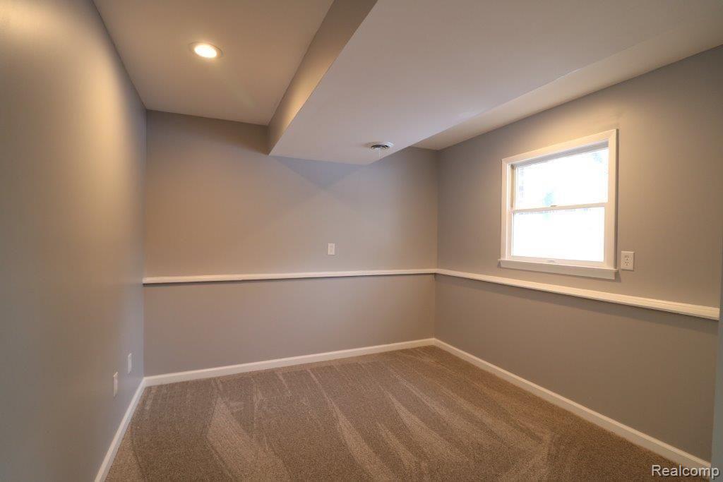 6387 South Steel Road St. Charles, MI 48655 - Photo 24 of 34 IMG_5749.jpg
