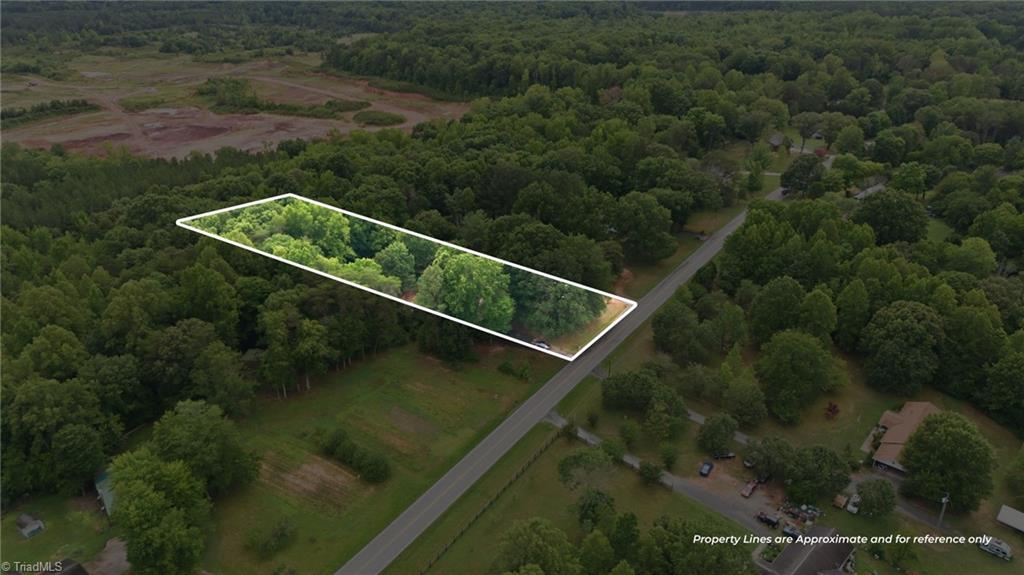 1078 River Road Stoneville, NC 27048 - Photo 4 of 38
