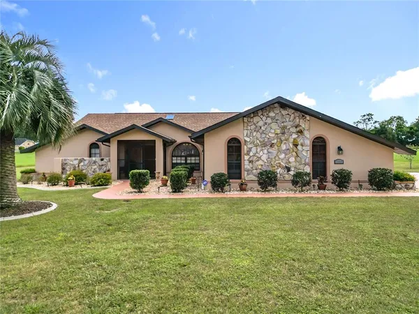 $374,000 | 230 East Boston Street, Hernando, FL 34442