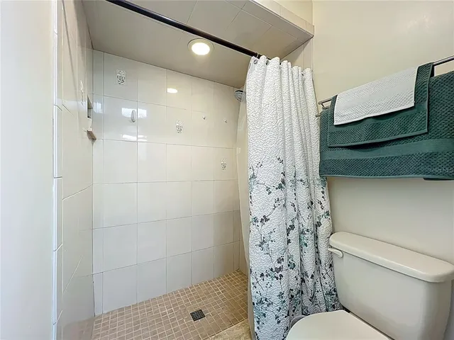 $374,000 | 230 East Boston Street, Hernando, FL 34442