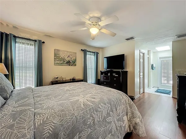 $374,000 | 230 East Boston Street, Hernando, FL 34442