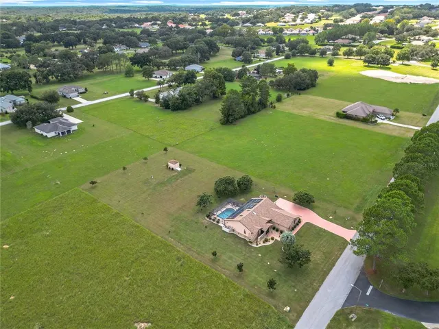 $374,000 | 230 East Boston Street, Hernando, FL 34442