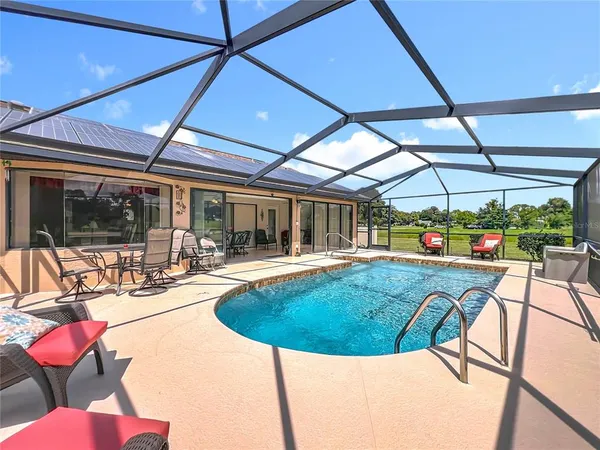 $374,000 | 230 East Boston Street, Hernando, FL 34442