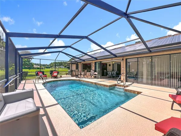 $374,000 | 230 East Boston Street, Hernando, FL 34442