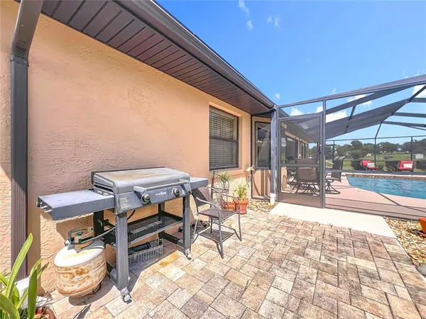 $374,000 | 230 East Boston Street, Hernando, FL 34442