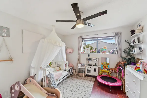 $2,500 | 644 Northeast 195th Street, Miami, FL 33179