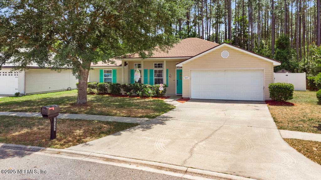 96377 Commodore Point Drive Yulee, FL 32097 - Photo 2 of 33 96377 Commodore Point Dr-2