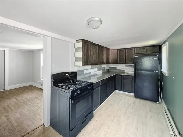 $1,500 | 262 West 4th Street South, Unit 2, Fulton, NY 13069