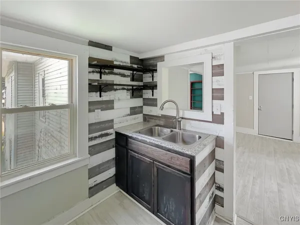 $1,500 | 262 West 4th Street South, Unit 2, Fulton, NY 13069