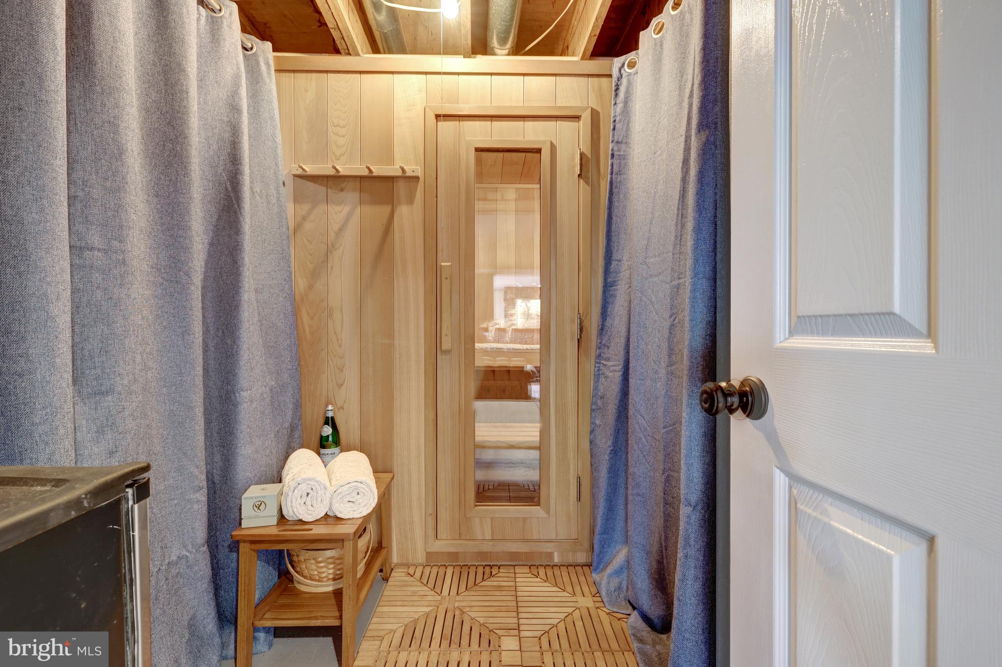 11122 Lakespray Way Reston, VA 20191 - Photo 62 of 77 Relax in your own sauna on the lower level.