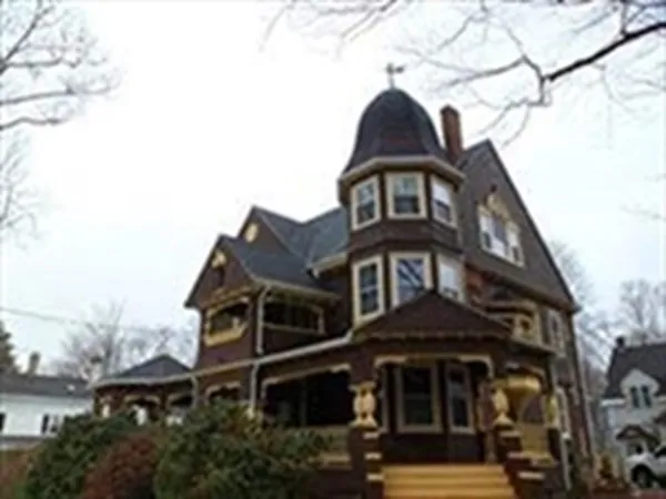 $1,500 | 104 South Main Street, Unit 4, Middleboro, MA 02346