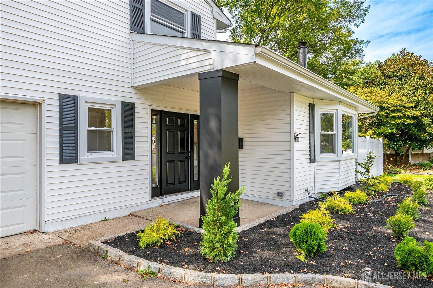 21 Lydia Lane Edison, NJ 08817 - Photo 9 of 49 a front view of a house