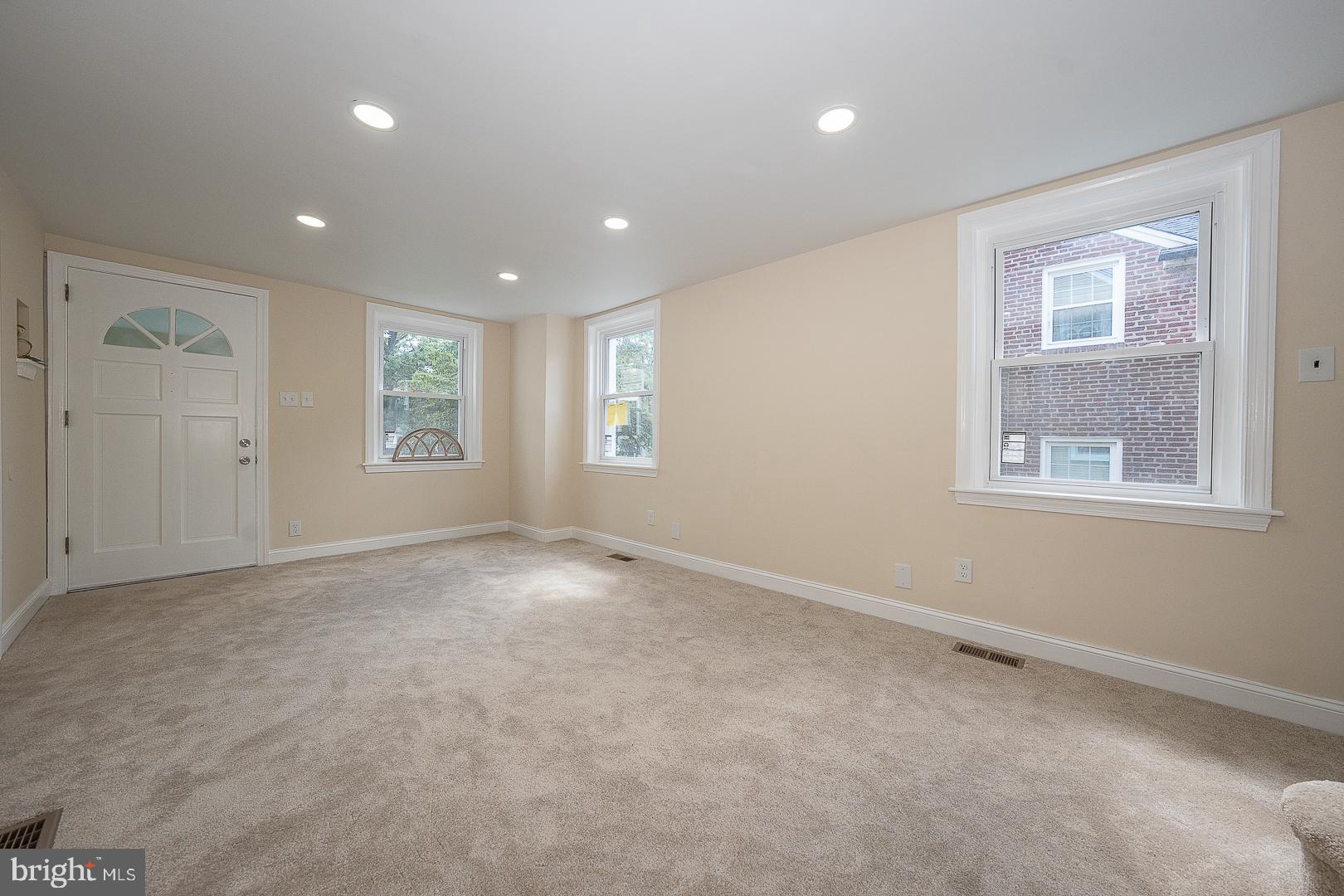 632 Merion Avenue Upper Darby, PA 19082 - Photo 13 of 84