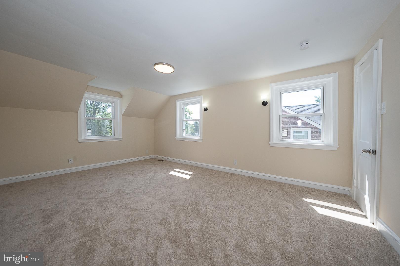 632 Merion Avenue Upper Darby, PA 19082 - Photo 40 of 84