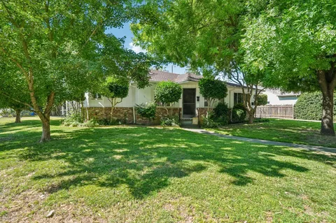 $699,000 | 430 Lovella Way, Sacramento, CA 95819