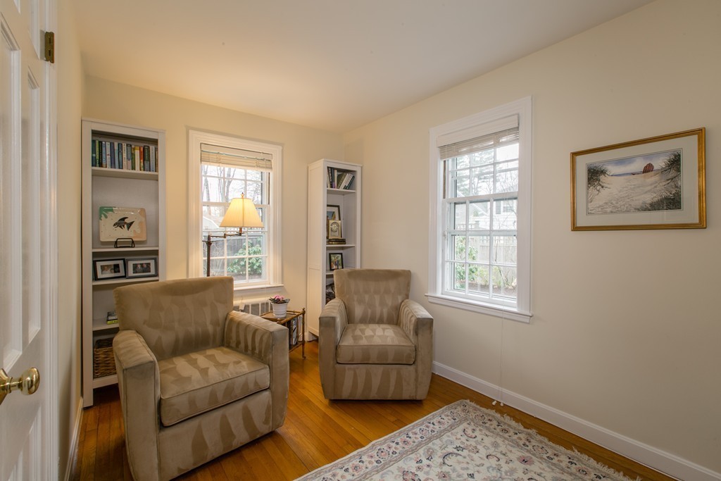 154 Crescent Road Concord, MA 01742 - Photo 16 of 28