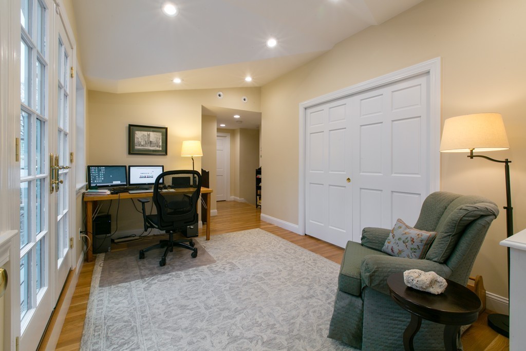 154 Crescent Road Concord, MA 01742 - Photo 18 of 28