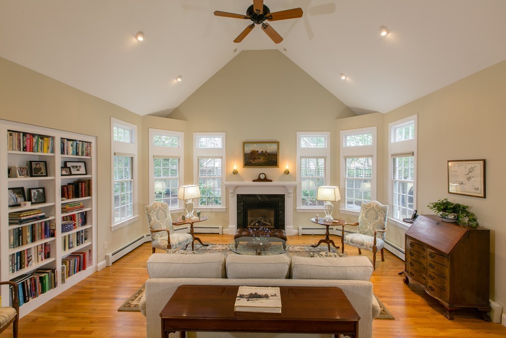 154 Crescent Road Concord, MA 01742 - Photo 2 of 28