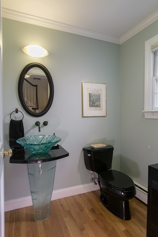 154 Crescent Road Concord, MA 01742 - Photo 10 of 28