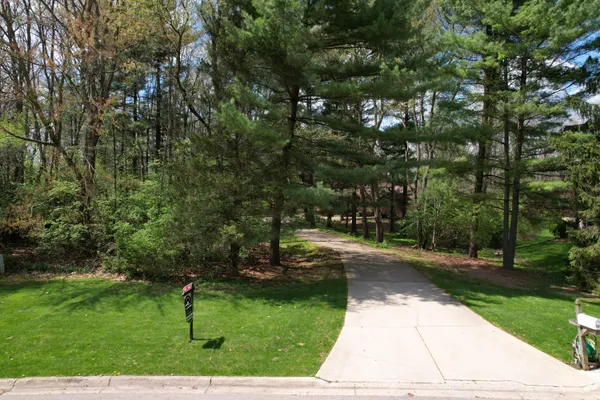 $579,000 | 3678 West Primilia Lane, Jackson, MI 49201