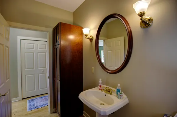 $579,000 | 3678 West Primilia Lane, Jackson, MI 49201