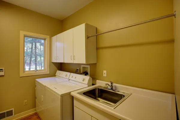 $579,000 | 3678 West Primilia Lane, Jackson, MI 49201