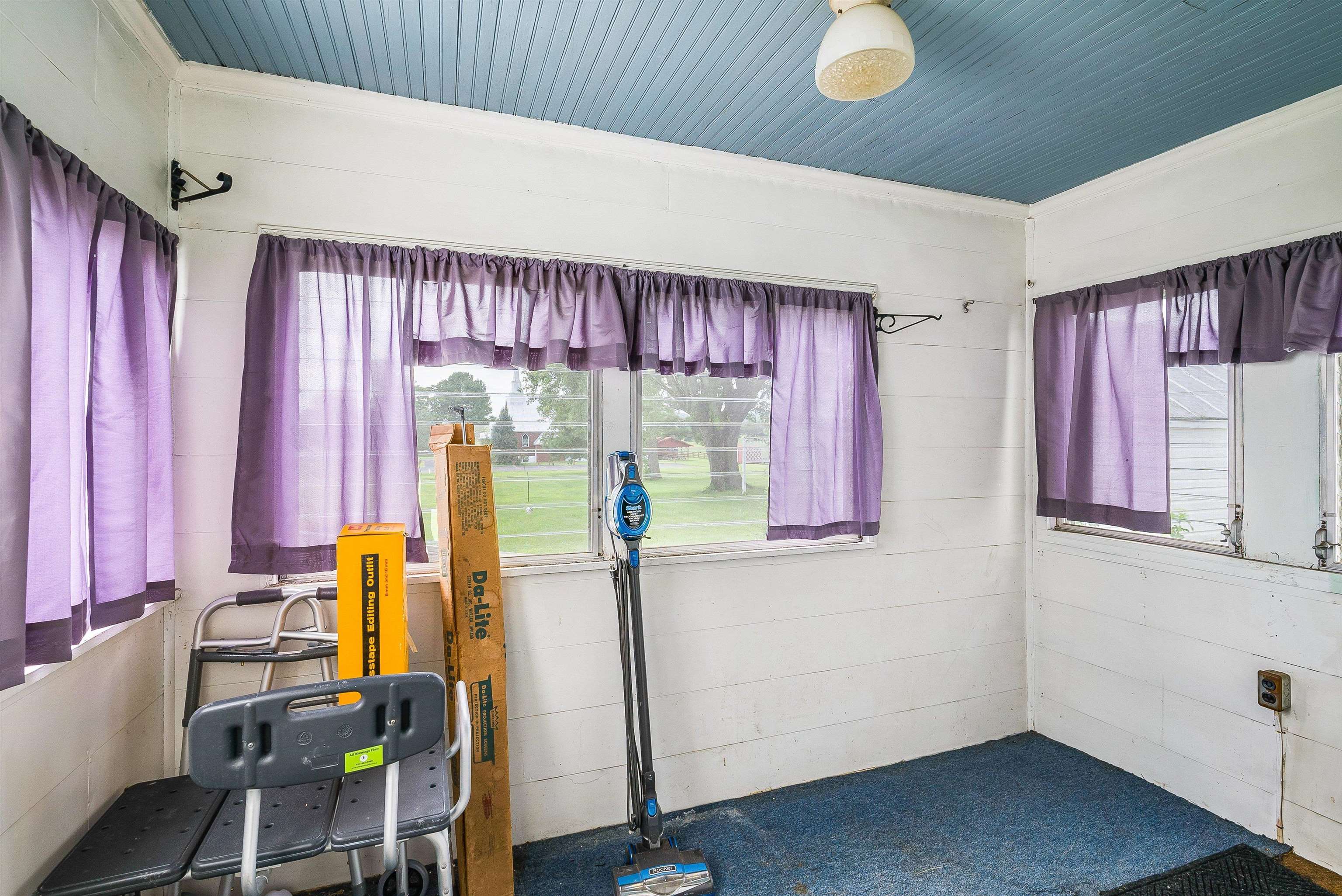 6507 East Point Road Elkton, VA 22827 - Photo 32 of 39 a view of an entryway with wooden floor