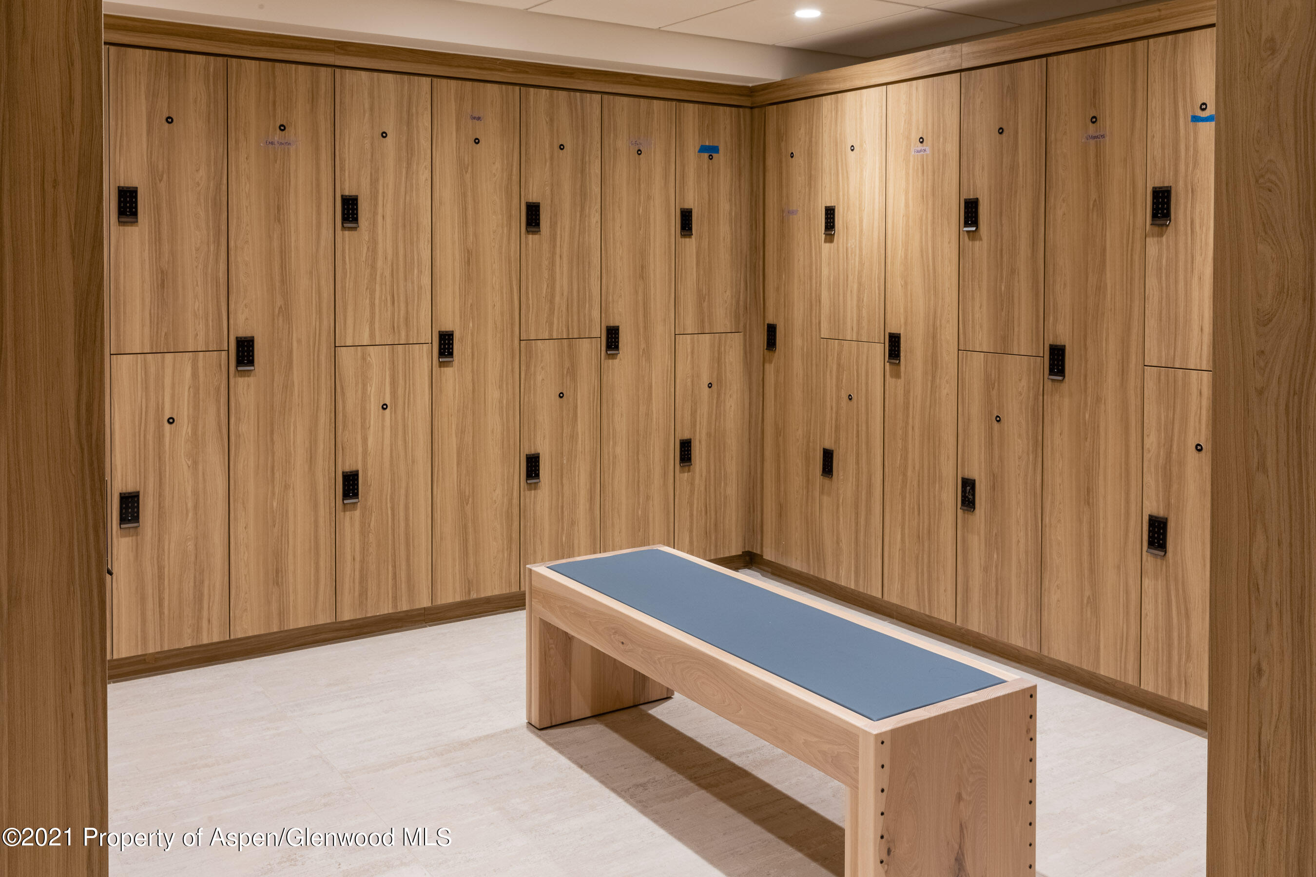 239 Snowmass Club Circle, Unit 127 Snowmass Village, CO 81615 - Photo 29 of 43 8H0A8416-HDR