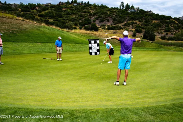 $245,000 | 239 Snowmass Club Circle, Unit 127, Snowmass Village, CO 81615