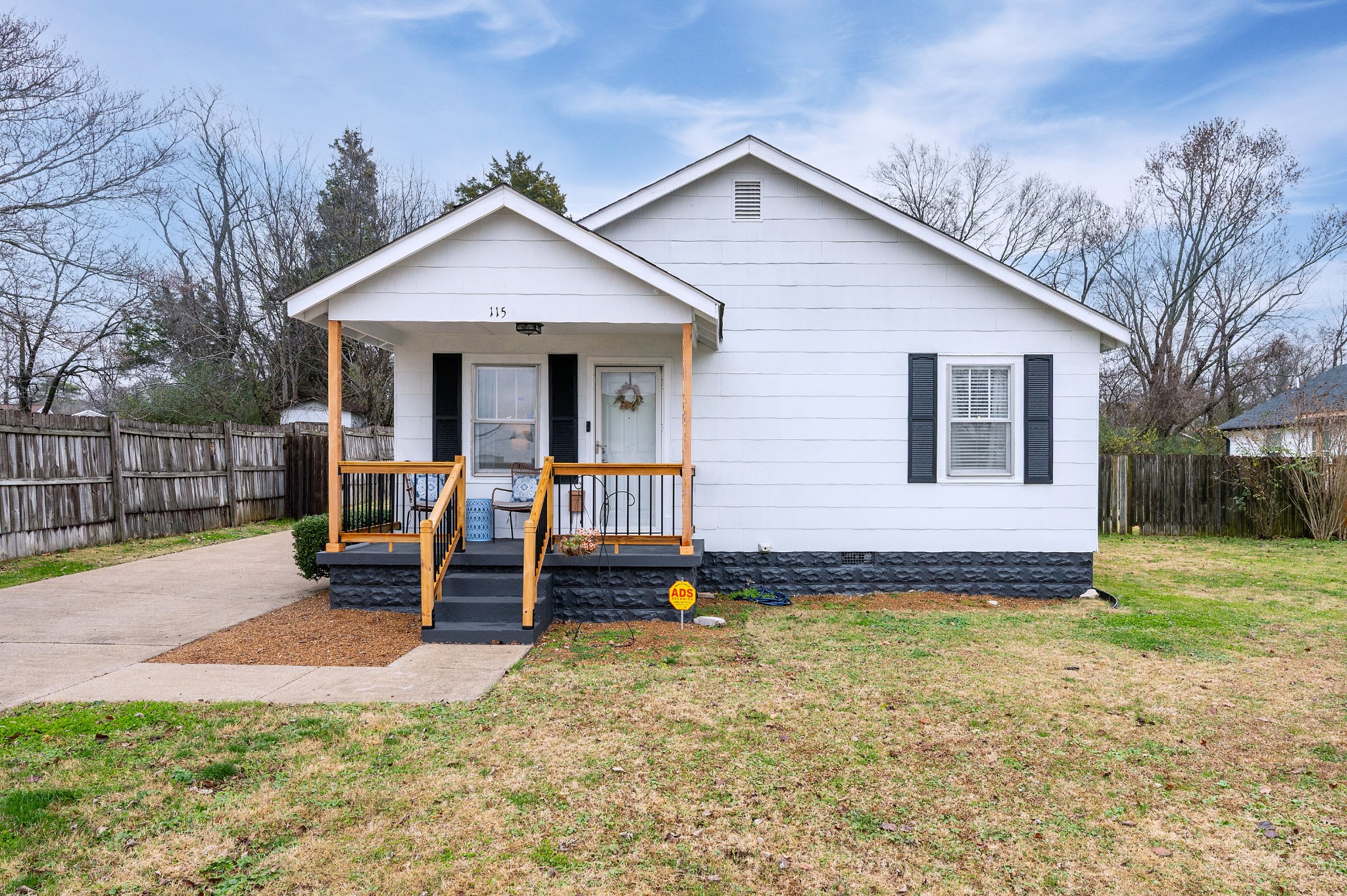 115 January Street Murfreesboro, TN 37129 - Photo 2 of 31