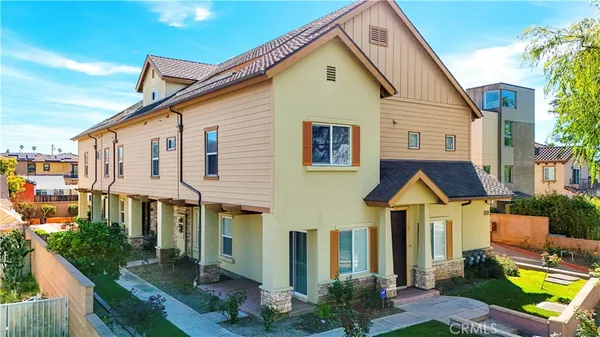 $999,000 | 228 South San Marino Avenue, Unit B, San Gabriel, CA 91776
