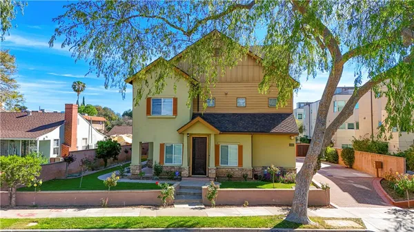 $999,000 | 228 South San Marino Avenue, Unit B, San Gabriel, CA 91776