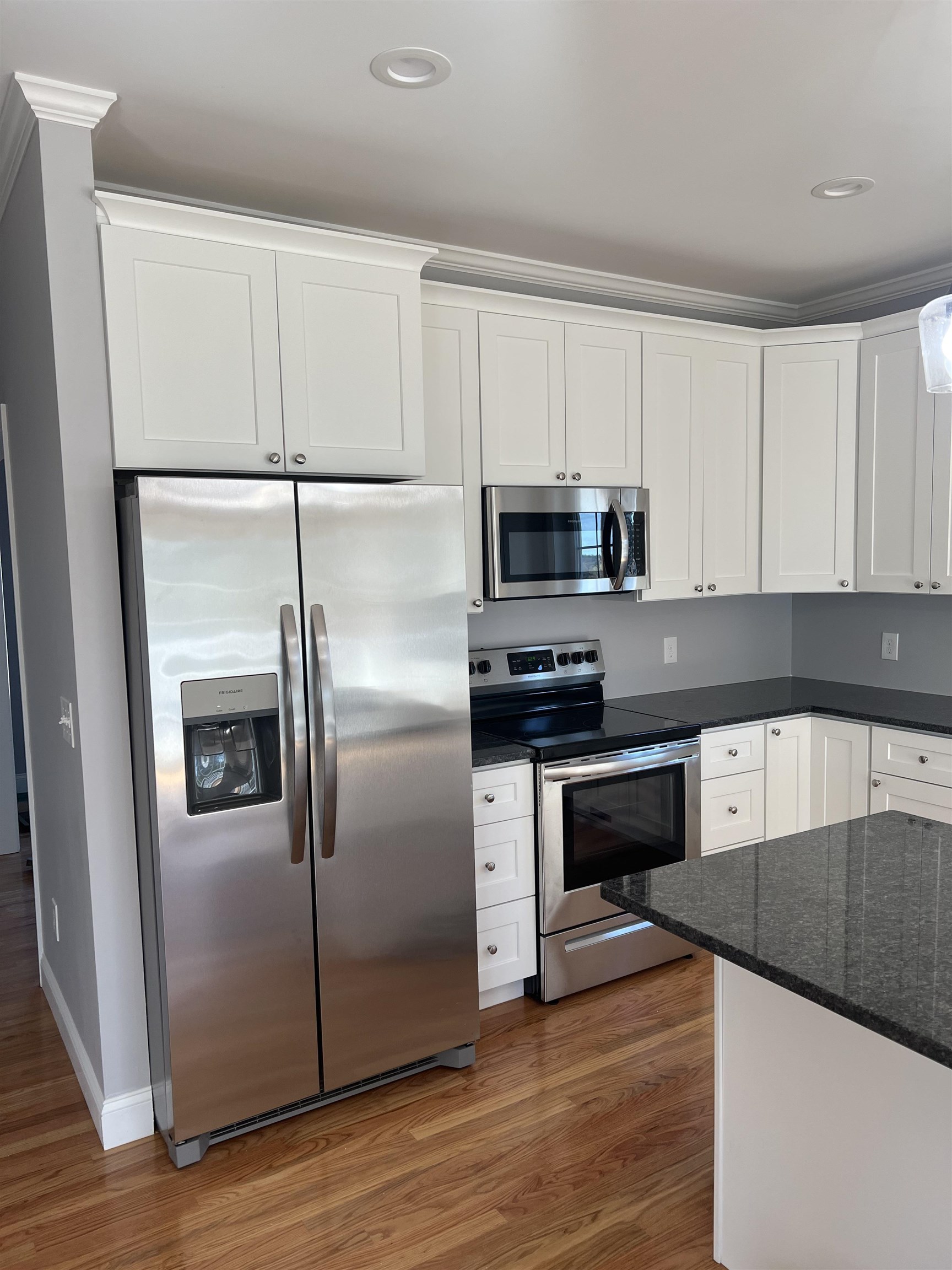 20 Sable Way, Unit 7 Manchester, NH 03102 - Photo 2 of 6 Gallery Image 2