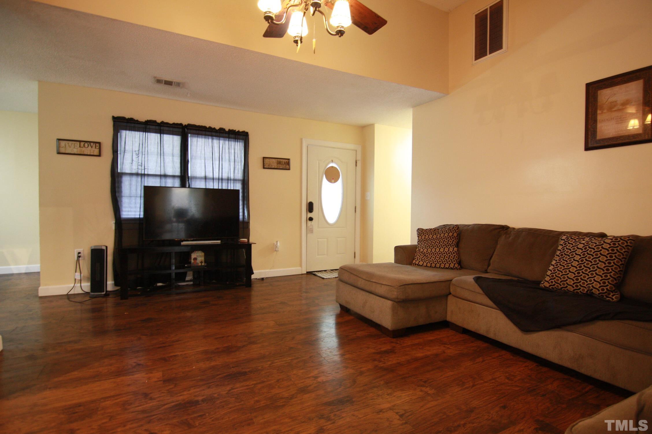 7704 Glory Road Wendell, NC 27591 - Photo 5 of 19 Gallery Image 5