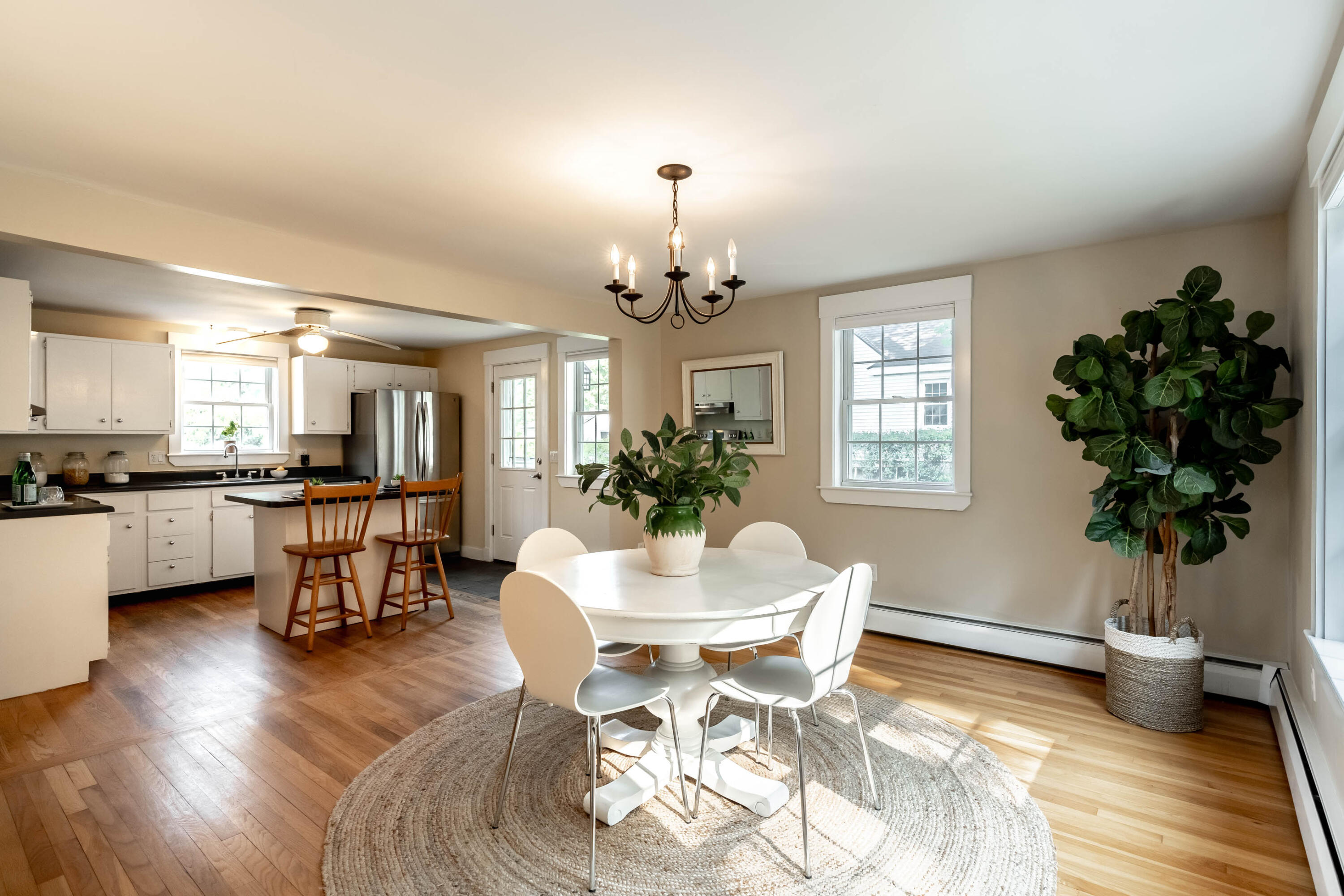 63 Fowler Road Cape Elizabeth, ME 04107 - Photo 12 of 54 3-Interior-7