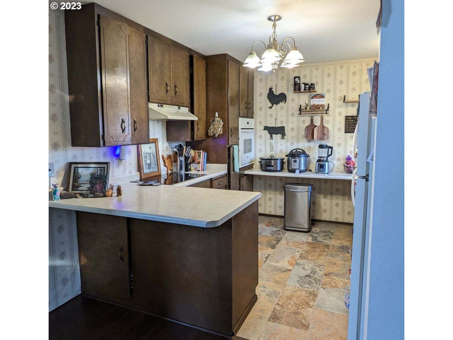 83898 Eastside Road Milton Freewater, OR 97862 - Photo 5 of 13 Gallery Image 5
