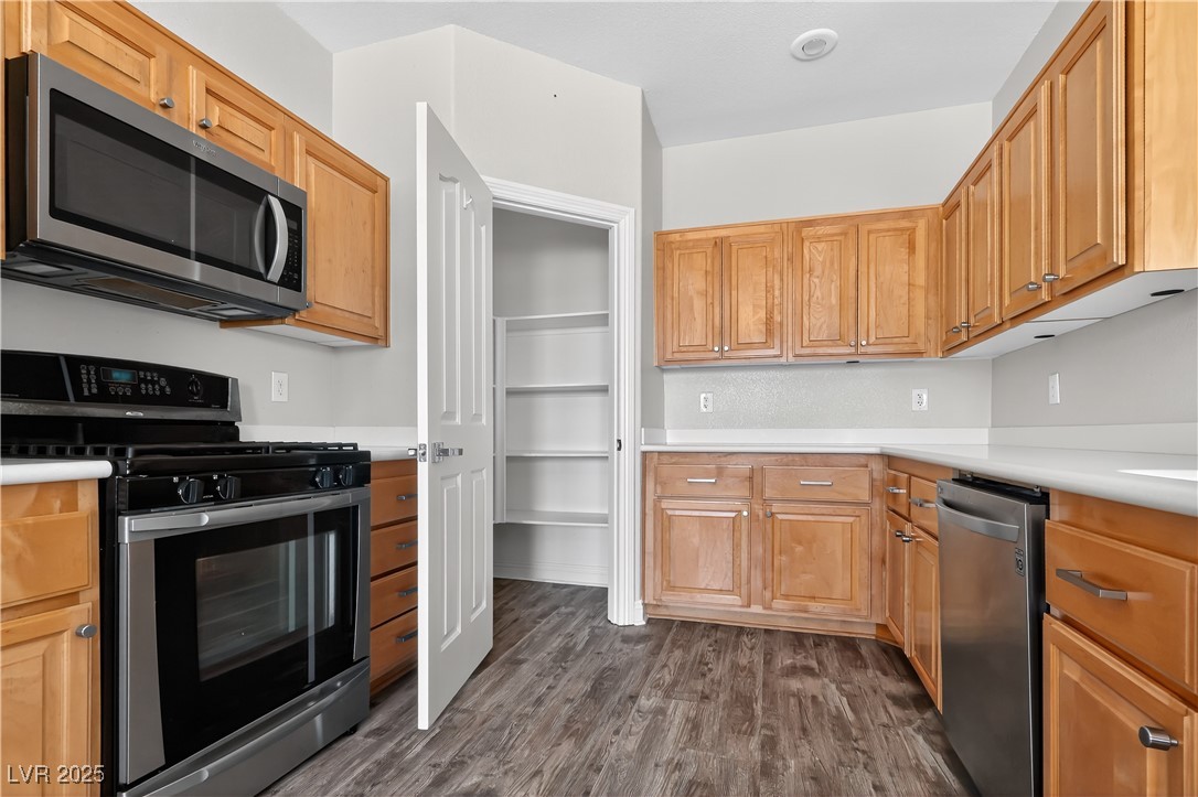 2077 Alki Beach Avenue Laughlin, NV 89029 - Photo 11 of 28